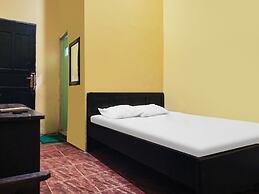 OYO 93443 Emmy Homestay Syariah