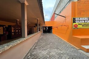 SPOT ON 93458 Legok Homestay Syariah