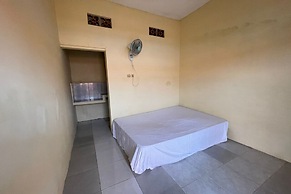 SPOT ON 93458 Legok Homestay Syariah