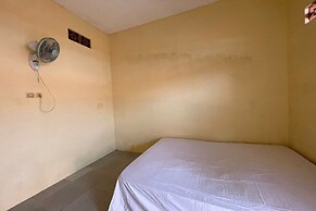 SPOT ON 93458 Legok Homestay Syariah