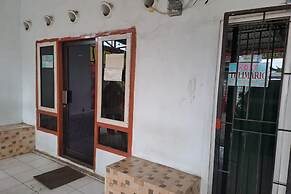 SPOT ON 93464 Penginapan Tulimario Syariah