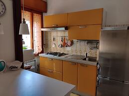 Caorle Colourful and Bright Flat - Beahost Rentals
