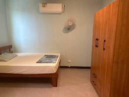 2 Beds Top Vibes Apartment Next to United Nations