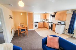 Captivating 1-bed Apartment in Stroud