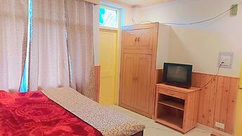 Hotel Seraj International