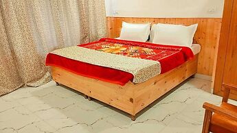 Hotel Seraj International