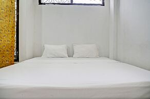 SPOT ON 93475 Garuda Homestay Syariah