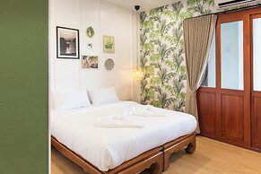 Bania Boutique House