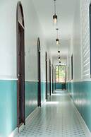 Bania Boutique House