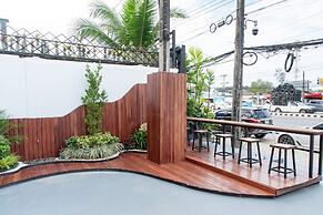 Bania Boutique House