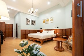 Bania Boutique House