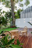 Bania Boutique House