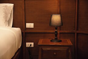 Bania Boutique House