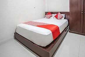 OYO 93477 Almahyra Guest House Syariah