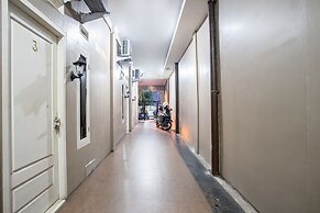 OYO 93477 Almahyra Guest House Syariah