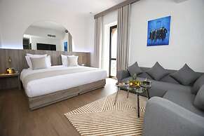 555 HOTEL CLUBBING ADULTS ONLY