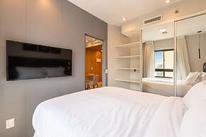 MCV - Capote Valente - Anora Spaces