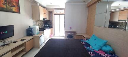 OYO 93480 Apartement Gateway Cicadas By Kelola Room