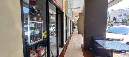 OYO 93480 Apartement Gateway Cicadas By Kelola Room