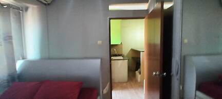 OYO 93480 Apartement Gateway Cicadas By Kelola Room