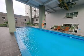 Capital O 93481 Apartement Grand Asia Afrika By Kelola Room