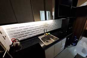 Capital O 93481 Apartement Grand Asia Afrika By Kelola Room