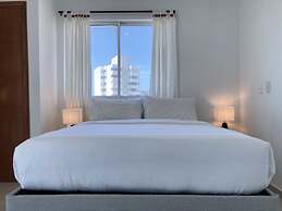 Poseidon By Wynwood House