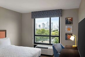 Hampton Inn Austin East Side 5th Street