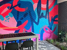 Hampton Inn Austin East Side 5th Street