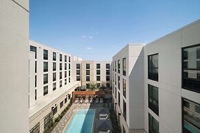 Hampton Inn Austin East Side 5th Street