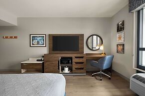 Hampton Inn Austin East Side 5th Street