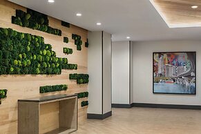 Hampton Inn Austin East Side 5th Street