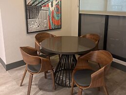 Home2 Suites by Hilton Austin East Side 5th Street