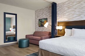Home2 Suites by Hilton Austin East Side 5th Street