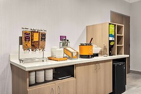 Home2 Suites by Hilton Indianapolis North at Intech Park