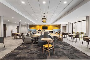 Home2 Suites by Hilton Indianapolis North at Intech Park