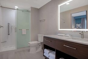 Home2 Suites By Hilton Thunder Bay