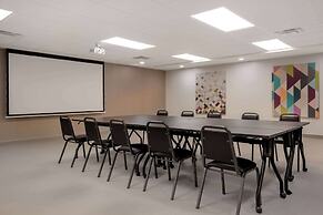 Home2 Suites By Hilton Thunder Bay