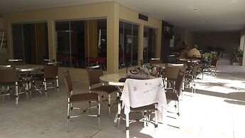 Temporada Royal Park Caldas Novas 2q