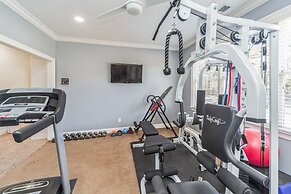 Tennessee Modern Manor