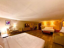 Presque Isle Hotel