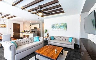 Bright full furnished 2 bedrooms