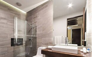 Bright full furnished 2 bedrooms