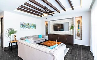 Bright full furnished 2 bedrooms
