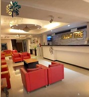 Golden Tree Hotel