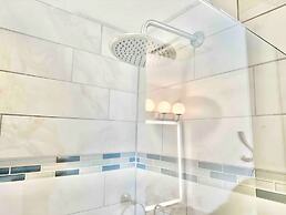 The Beverly at Mt. Lebanon by Luxe PGH