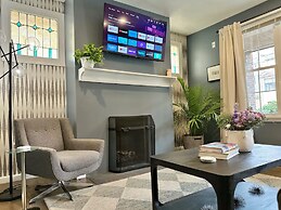 The Beverly at Mt. Lebanon by Luxe PGH