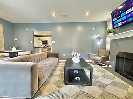 The Beverly at Mt. Lebanon by Luxe PGH