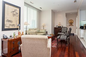 1 Bed Serviced Skyvilla With View