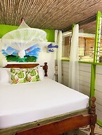 Le Petit Paradis